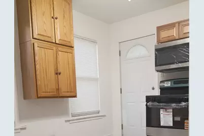 233 E 143rd Street, Dolton, IL 60419 - Photo 10