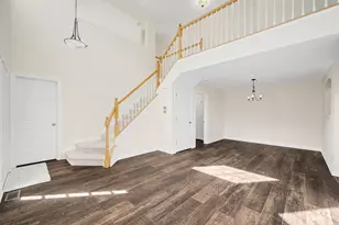 1728 Brookwood Rd, Lisle, IL 60532 - Photo 6