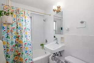 2909 N Sheridan Rd, Chicago, IL 60657 - Photo 12