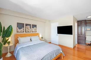 2909 N Sheridan Rd, Chicago, IL 60657 - Photo 4