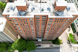 2909 N Sheridan Rd, Chicago, IL 60657 - Photo 20