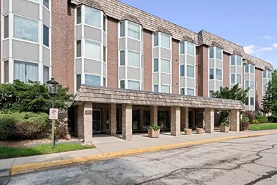 300 Thames Parkway #3F, Park Ridge, IL 60068 - Photo 1