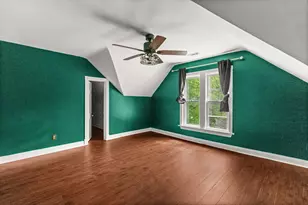749 N Van Buren St, Batavia, IL 60510 - Photo 20