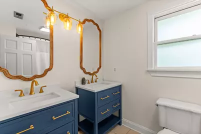 749 N Van Buren Street, Batavia, IL 60510 - Photo 22