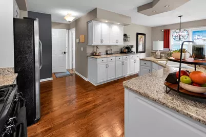 565 Blackberry Ridge Drive, Aurora, IL 60506 - Photo 14