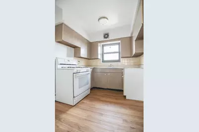 2550 W Catalpa Avenue #C4, Chicago, IL 60625 - Photo 2
