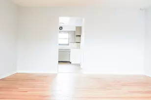 2550 W Catalpa Ave, Chicago, IL 60625 - Photo 4