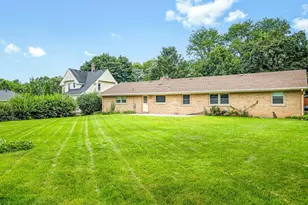 1324 S 3rd St, Saint Charles, IL 60174 - Photo 48