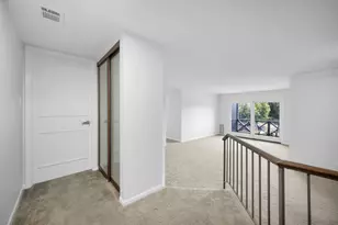 1037 Cottonwood Ct, Wheeling, IL 60090 - Photo 6