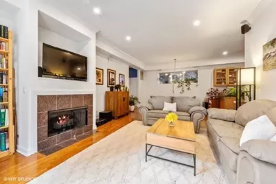 1429 N Wells Street #205, Chicago, IL 60610 - Photo 4