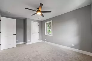 2725 W 99th St, Chicago, IL 60655 - Photo 12