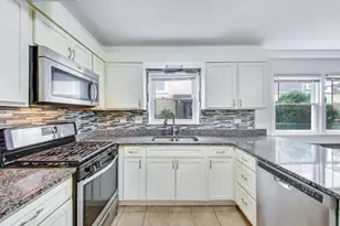 4243 N Kedvale Ave, Chicago, IL 60641 - Photo 12