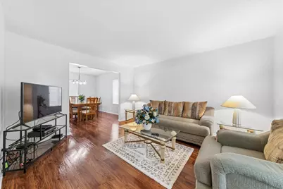 1024 Lakewood Circle, Naperville, IL 60540 - Photo 2