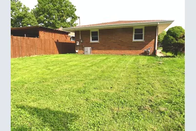 555 Elsie Avenue, Crest Hill, IL 60403 - Photo 2