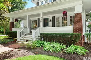 335 E Liberty St, Barrington, IL 60010 - Photo 2