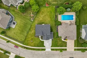 21350 Somerset St, Shorewood, IL 60404 - Photo 2