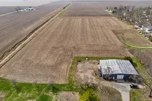 400 3rd St, Brocton, IL 61917 - Photo 52