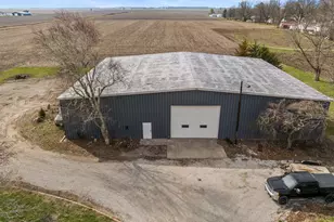 400 3rd St, Brocton, IL 61917 - Photo 42