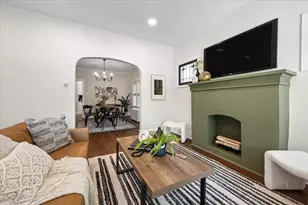 5107 N Lowell Ave, Chicago, IL 60630 - Photo 6