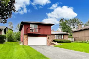 1008 Sierra Ct, University Park, IL 60484 - Photo 2