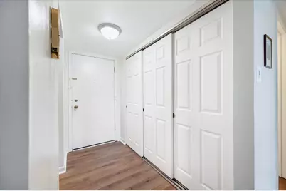 505 Redondo Drive #504, Downers Grove, IL 60516 - Photo 6