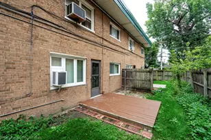 651 South Blvd, Oak Park, IL 60302 - Photo 14