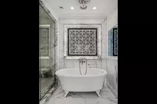 3026 N Lake Shore Dr, Chicago, IL 60657 - Photo 22