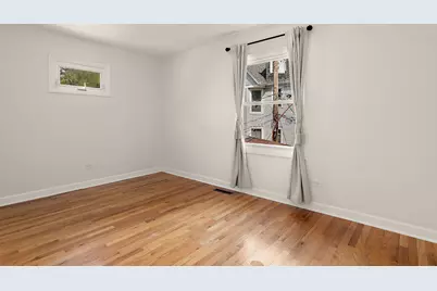 917 Hamlin Street, Evanston, IL 60201 - Photo 10