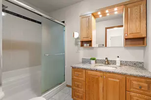 917 Hamlin St, Evanston, IL 60201 - Photo 12