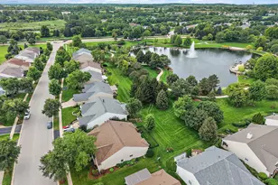 13093 Farm Hill Dr, Huntley, IL 60142 - Photo 6