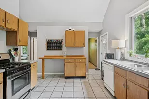 34 N Adams St, Oswego, IL 60543 - Photo 12