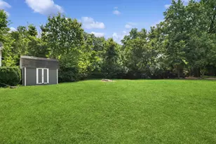 34 N Adams St, Oswego, IL 60543 - Photo 22