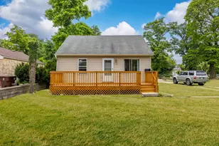 115 N State St, Glenwood, IL 60425 - Photo 1