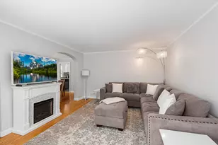 5126 N Mulligan Ave, Chicago, IL 60630 - Photo 6
