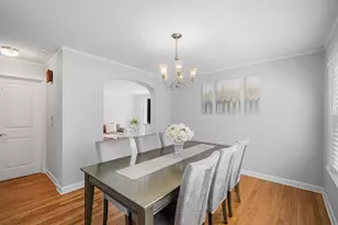 5126 N Mulligan Ave, Chicago, IL 60630 - Photo 8