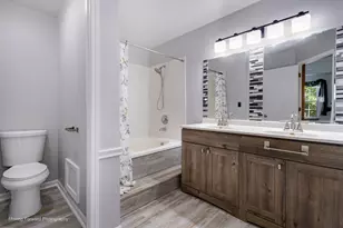 40 Crab Tree Dr, Westmont, IL 60559 - Photo 12