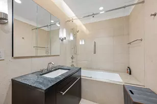 401 N Wabash Ave, Chicago, IL 60611 - Photo 36