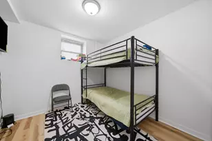348 E 41st St, Chicago, IL 60653 - Photo 14
