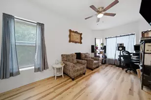 348 E 41st St, Chicago, IL 60653 - Photo 2
