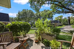 417 Sunnybrook Ln, Wheaton, IL 60187 - Photo 16