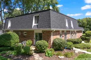 417 Sunnybrook Ln, Wheaton, IL 60187 - Photo 2