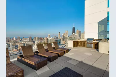 303 W Ohio Street #2004, Chicago, IL 60654 - Photo 16