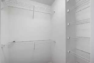 3250 N Lincoln Ave, Chicago, IL 60657 - Photo 20