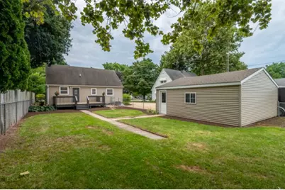 539 Central Avenue, Genoa, IL 60135 - Photo 38
