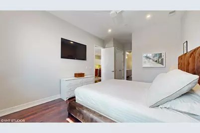 2335 W Chicago Avenue #2R, Chicago, IL 60622 - Photo 16