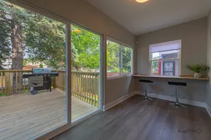 9350 S Manistee Ave, Chicago, IL 60617 - Photo 14