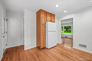 221 Sunset Terrace, Crystal Lake, IL 60014 - Photo 16