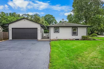 221 Sunset Terrace, Crystal Lake, IL 60014 - Photo 32