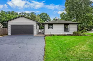 221 Sunset Terrace, Crystal Lake, IL 60014 - Photo 32