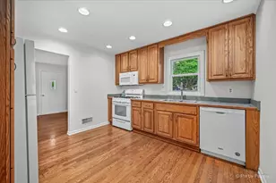 221 Sunset Terrace, Crystal Lake, IL 60014 - Photo 14
